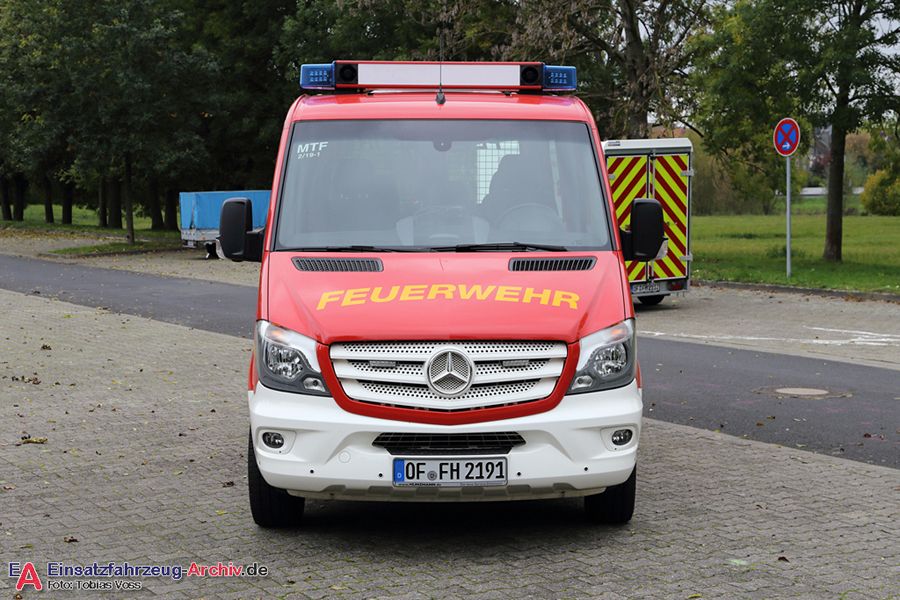 Florian Heusenstamm 02/19-01