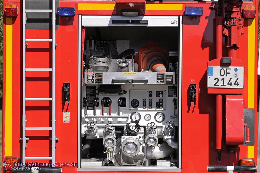 Florian Heusenstamm 02/44-01