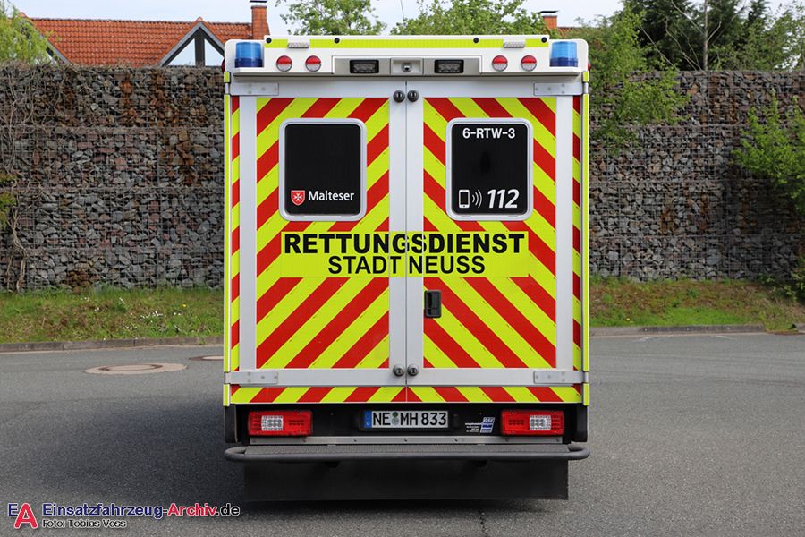 Rettung Kreis Neuss 06 RTW 03