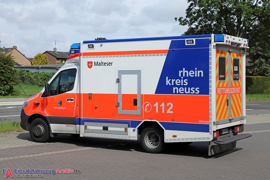 Rettung Kreis Neuss 08 RTW 01