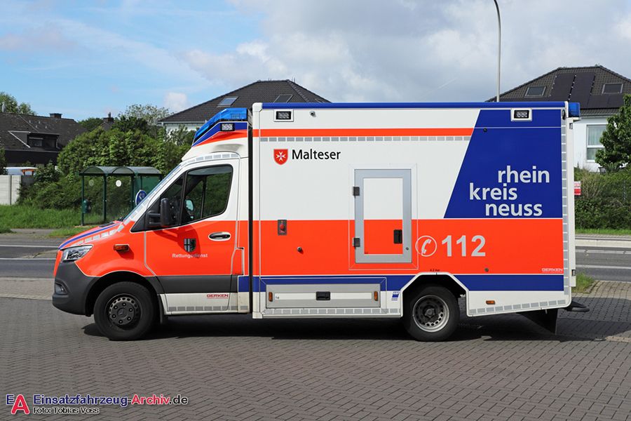 Rettung Kreis Neuss 08 RTW 01