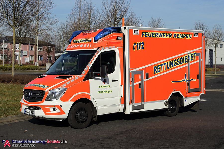 Rettung Kempen 03 RTW 02 (a.D.)