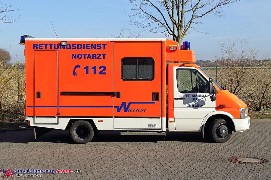 Rettung Willich 09 RTW 04 (a.D.)