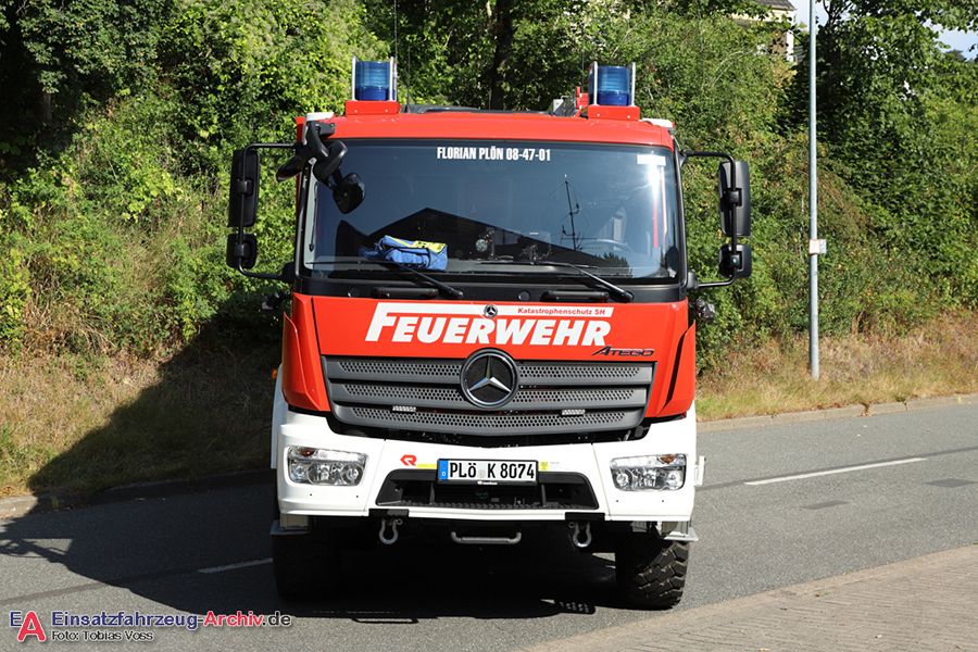 Florian Plön 08/47-01