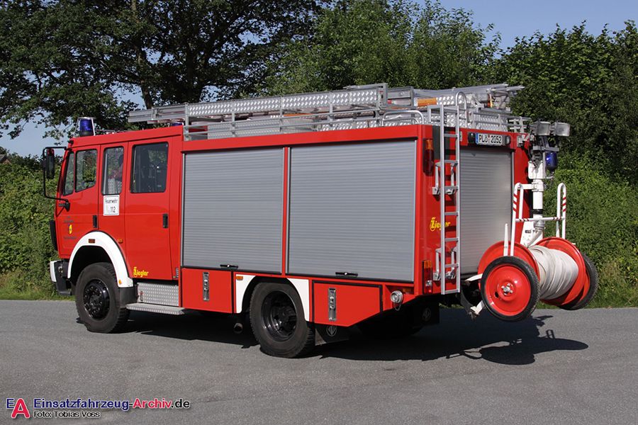 Florian Plön 11/48-02