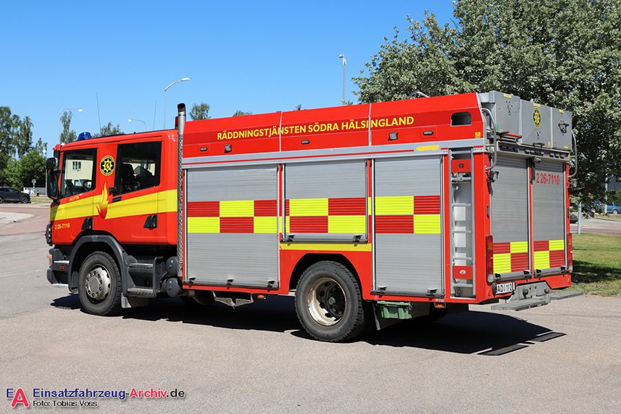 2 26-7110 - Släck-/Räddningsbil