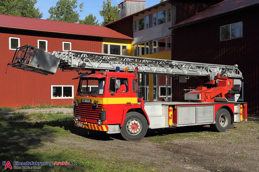 Scania LB81 - Stegbil