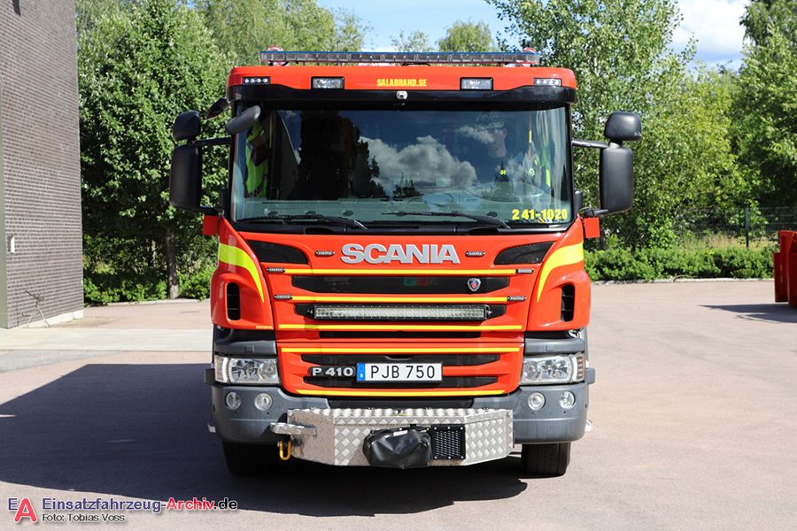 2 41-1020 - Släck-/Räddningsbil