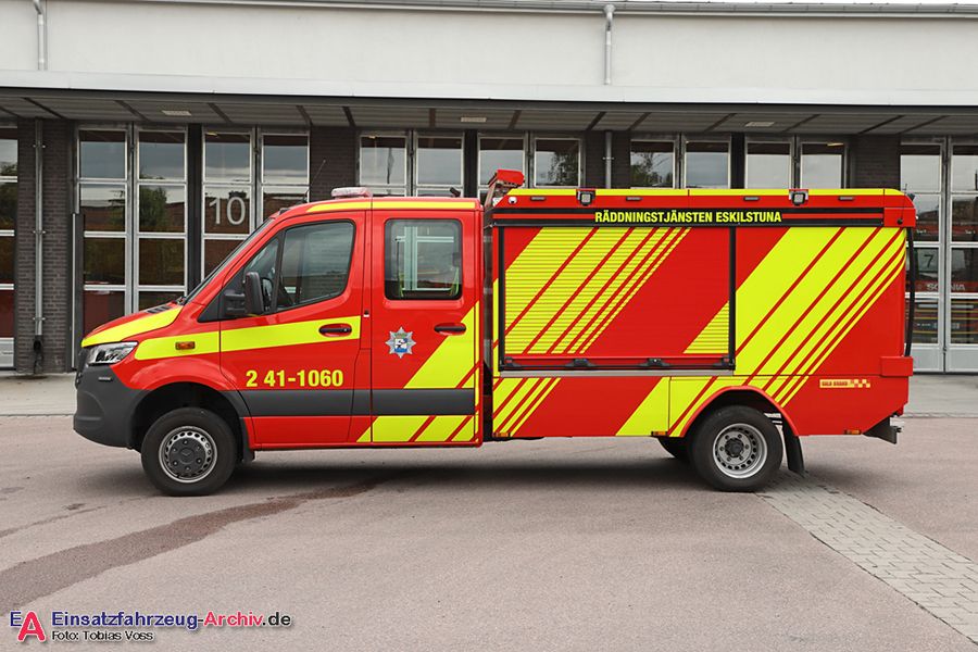 2 41-1060 - Släckbil