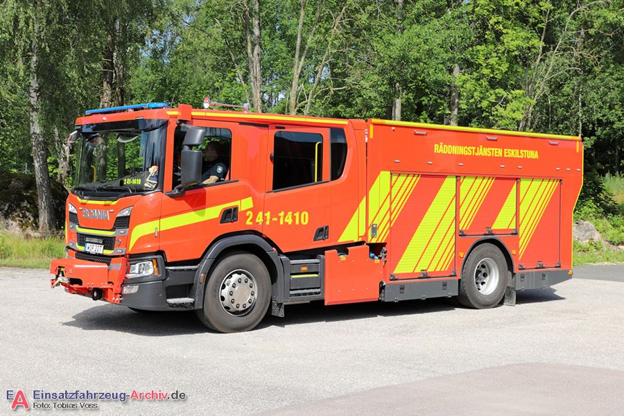 2 41-1410 - Släck-/Räddningsbil