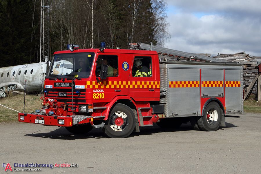 2 41-8210 - Släck-/Räddningsbil (a.D.)