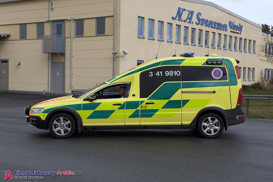 3 41-9810 - Ambulans (a.D.)